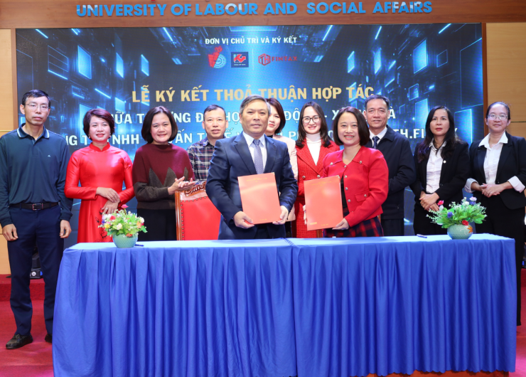 LỄ KÝ KẾT THỎA THUẬN HỢP TÁC GIỮA TRƯỜNG LĐXH VÀ TH.FINTAX
